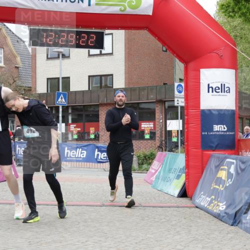 10.05.2026 - 8. Wedeler Halbmarathon Yannick Fuchs http://msf.ph/oto/9733347 10.05.2026 12:29:20 Ziel 120, 492, 2167 meine-sportfotos.de