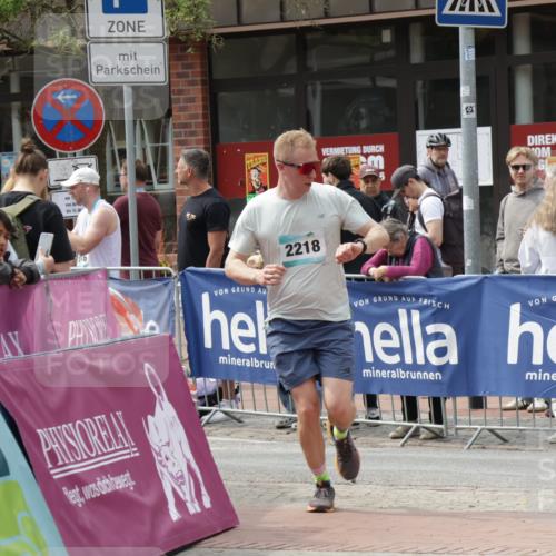 10.05.2026 - 8. Wedeler Halbmarathon Yannick Fuchs http://msf.ph/oto/9733393 10.05.2026 11:49:12 Ziel 2002, 2004, 2078, 2218 meine-sportfotos.de