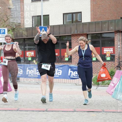 10.05.2026 - 8. Wedeler Halbmarathon Yannick Fuchs http://msf.ph/oto/9733397 10.05.2026 12:29:31 Ziel 145 meine-sportfotos.de
