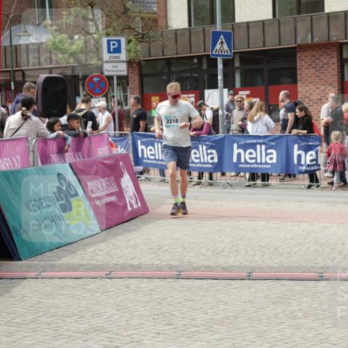 10.05.2026 - 8. Wedeler Halbmarathon Yannick Fuchs http://msf.ph/oto/9733398 10.05.2026 11:49:13 Ziel 2002, 2004, 2078, 2218 meine-sportfotos.de