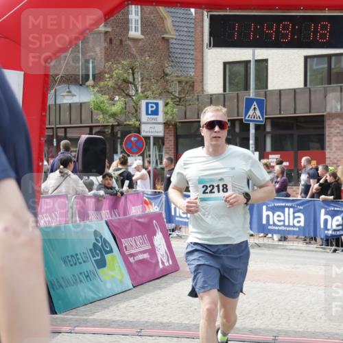 10.05.2026 - 8. Wedeler Halbmarathon Yannick Fuchs http://msf.ph/oto/9733408 10.05.2026 11:49:16 Ziel 2218 meine-sportfotos.de