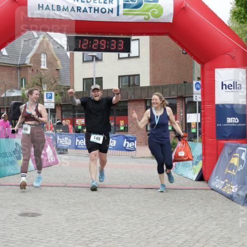 10.05.2026 - 8. Wedeler Halbmarathon Yannick Fuchs http://msf.ph/oto/9733409 10.05.2026 12:29:31 Ziel 145 meine-sportfotos.de