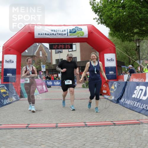 10.05.2026 - 8. Wedeler Halbmarathon Yannick Fuchs http://msf.ph/oto/9733423 10.05.2026 12:29:33 Ziel 145 meine-sportfotos.de