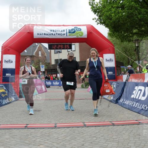 10.05.2026 - 8. Wedeler Halbmarathon Yannick Fuchs http://msf.ph/oto/9733425 10.05.2026 12:29:33 Ziel 145 meine-sportfotos.de