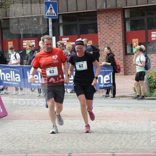 10.05.2026 - 8. Wedeler Halbmarathon Yannick Fuchs http://msf.ph/oto/9733442 10.05.2026 11:49:27 Ziel 62, 63, 188, 432 meine-sportfotos.de