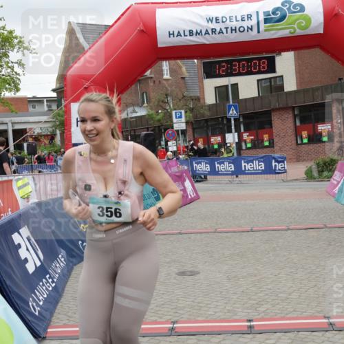 10.05.2026 - 8. Wedeler Halbmarathon Yannick Fuchs http://msf.ph/oto/9733463 10.05.2026 12:30:06 Ziel 356 meine-sportfotos.de