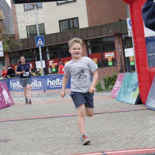 10.05.2026 - 8. Wedeler Halbmarathon Yannick Fuchs http://msf.ph/oto/9733599 10.05.2026 12:31:50 Ziel 465, 964 meine-sportfotos.de