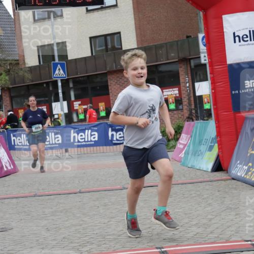 10.05.2026 - 8. Wedeler Halbmarathon Yannick Fuchs http://msf.ph/oto/9733601 10.05.2026 12:31:50 Ziel 465, 964 meine-sportfotos.de