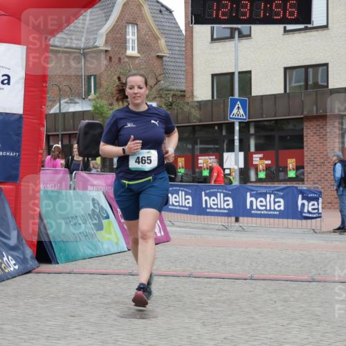 10.05.2026 - 8. Wedeler Halbmarathon Yannick Fuchs http://msf.ph/oto/9733610 10.05.2026 12:31:54 Ziel 465 meine-sportfotos.de