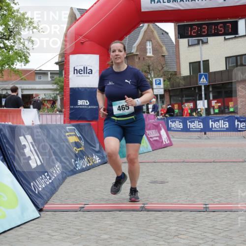 10.05.2026 - 8. Wedeler Halbmarathon Yannick Fuchs http://msf.ph/oto/9733622 10.05.2026 12:31:55 Ziel 465 meine-sportfotos.de