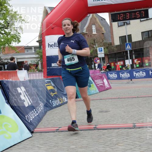 10.05.2026 - 8. Wedeler Halbmarathon Yannick Fuchs http://msf.ph/oto/9733624 10.05.2026 12:31:55 Ziel 465 meine-sportfotos.de
