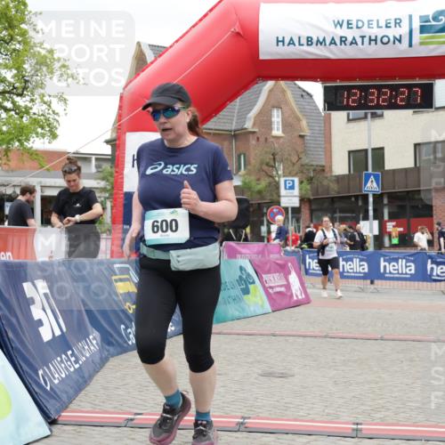 10.05.2026 - 8. Wedeler Halbmarathon Yannick Fuchs http://msf.ph/oto/9733648 10.05.2026 12:32:25 Ziel 163, 600 meine-sportfotos.de