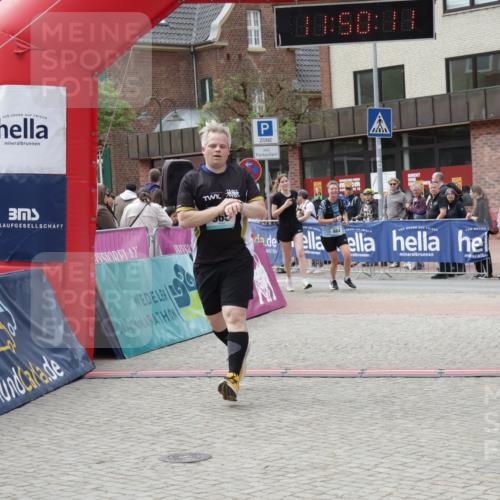 10.05.2026 - 8. Wedeler Halbmarathon Yannick Fuchs http://msf.ph/oto/9733695 10.05.2026 11:50:09 Ziel 182, 273, 664, 665, 965 meine-sportfotos.de