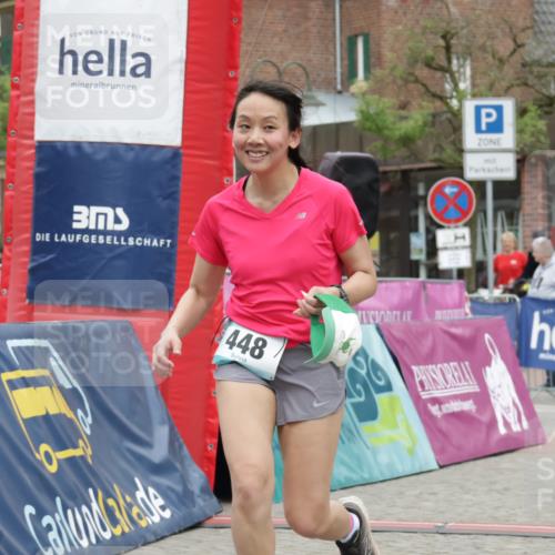 10.05.2026 - 8. Wedeler Halbmarathon Yannick Fuchs http://msf.ph/oto/9733717 10.05.2026 12:33:16 Ziel 448 meine-sportfotos.de
