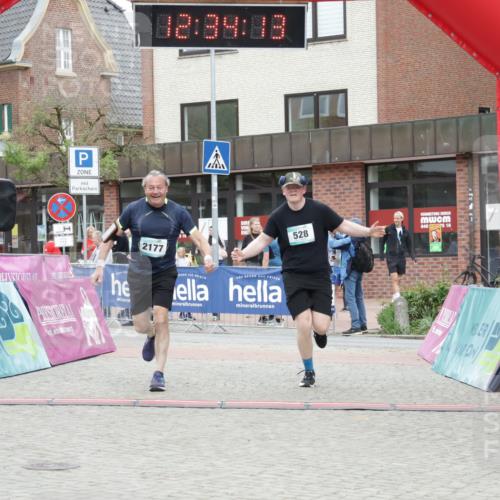 10.05.2026 - 8. Wedeler Halbmarathon Yannick Fuchs http://msf.ph/oto/9733772 10.05.2026 12:34:11 Ziel 528, 638, 640, 2177 meine-sportfotos.de