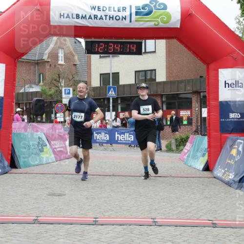 10.05.2026 - 8. Wedeler Halbmarathon Yannick Fuchs http://msf.ph/oto/9733782 10.05.2026 12:34:12 Ziel 528, 640, 2177 meine-sportfotos.de