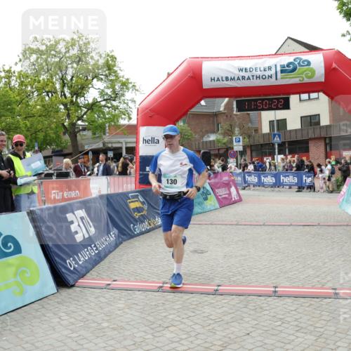 10.05.2026 - 8. Wedeler Halbmarathon Yannick Fuchs http://msf.ph/oto/9733787 10.05.2026 11:50:20 Ziel 130, 151 meine-sportfotos.de