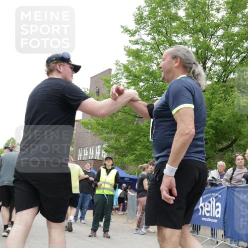 10.05.2026 - 8. Wedeler Halbmarathon Yannick Fuchs http://msf.ph/oto/9733805 10.05.2026 12:34:17 Ziel 528, 2177 meine-sportfotos.de