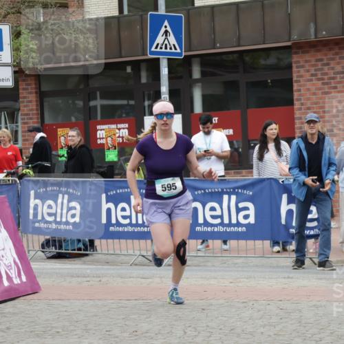 10.05.2026 - 8. Wedeler Halbmarathon Yannick Fuchs http://msf.ph/oto/9733861 10.05.2026 12:34:55 Ziel 595 meine-sportfotos.de