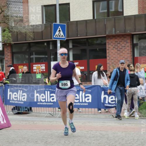 10.05.2026 - 8. Wedeler Halbmarathon Yannick Fuchs http://msf.ph/oto/9733867 10.05.2026 12:34:55 Ziel 595 meine-sportfotos.de