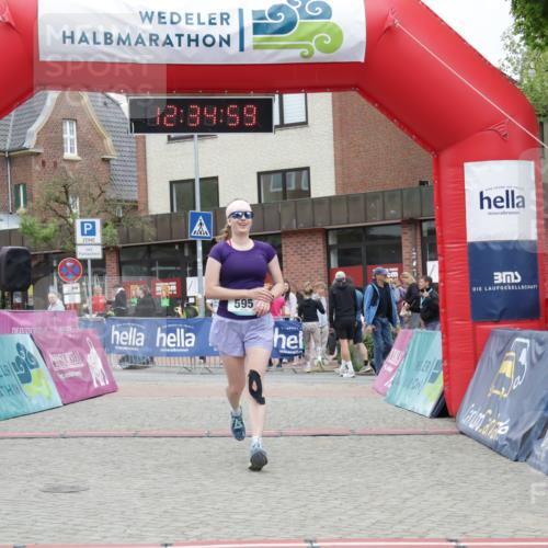 10.05.2026 - 8. Wedeler Halbmarathon Yannick Fuchs http://msf.ph/oto/9733881 10.05.2026 12:34:57 Ziel 595 meine-sportfotos.de