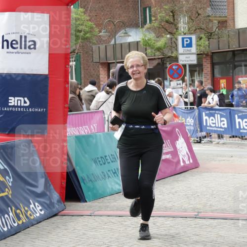 10.05.2026 - 8. Wedeler Halbmarathon Yannick Fuchs http://msf.ph/oto/9733925 10.05.2026 11:50:45 Ziel 36, 596, 606 meine-sportfotos.de