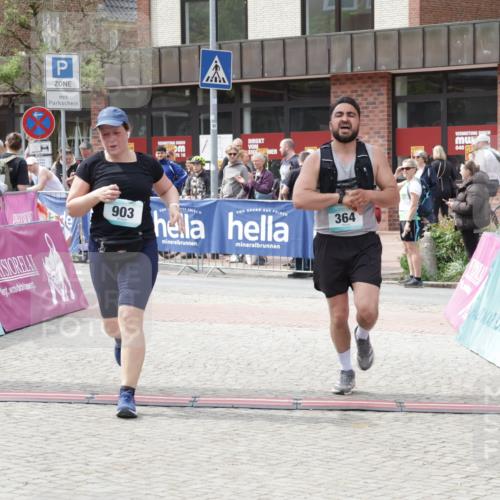 10.05.2026 - 8. Wedeler Halbmarathon Yannick Fuchs http://msf.ph/oto/9733955 10.05.2026 11:50:51 Ziel 364, 903 meine-sportfotos.de