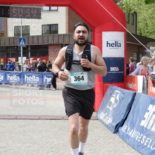 10.05.2026 - 8. Wedeler Halbmarathon Yannick Fuchs http://msf.ph/oto/9733970 10.05.2026 11:50:53 Ziel 94, 364, 903, 905 meine-sportfotos.de
