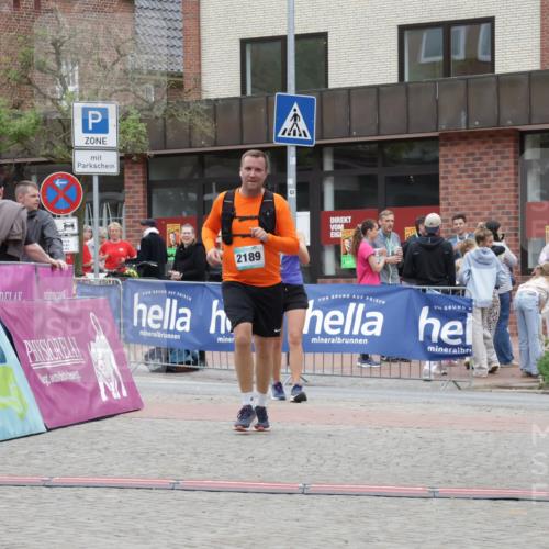 10.05.2026 - 8. Wedeler Halbmarathon Yannick Fuchs http://msf.ph/oto/9734022 10.05.2026 12:37:03 Ziel 2189 meine-sportfotos.de