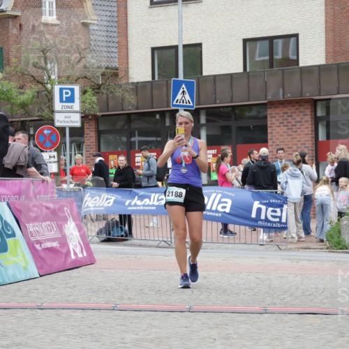10.05.2026 - 8. Wedeler Halbmarathon Yannick Fuchs http://msf.ph/oto/9734059 10.05.2026 12:37:07 Ziel 2189 meine-sportfotos.de