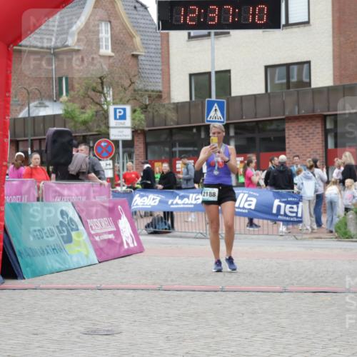 10.05.2026 - 8. Wedeler Halbmarathon Yannick Fuchs http://msf.ph/oto/9734061 10.05.2026 12:37:07 Ziel 2189 meine-sportfotos.de
