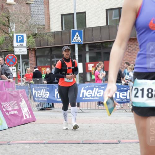 10.05.2026 - 8. Wedeler Halbmarathon Yannick Fuchs http://msf.ph/oto/9734079 10.05.2026 12:37:14 Ziel 499 meine-sportfotos.de