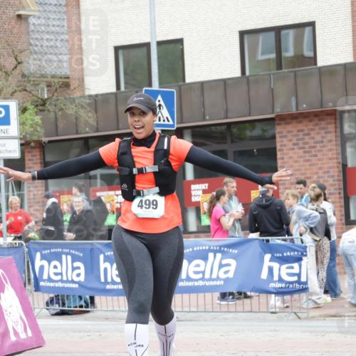 10.05.2026 - 8. Wedeler Halbmarathon Yannick Fuchs http://msf.ph/oto/9734085 10.05.2026 12:37:15 Ziel 499 meine-sportfotos.de