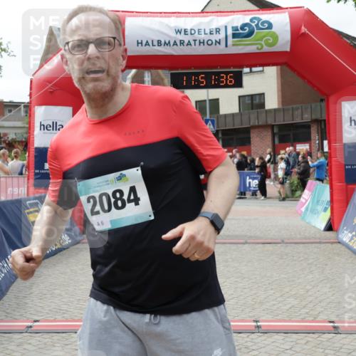 10.05.2026 - 8. Wedeler Halbmarathon Yannick Fuchs http://msf.ph/oto/9734086 10.05.2026 11:51:34 Ziel 710, 1020, 2084 meine-sportfotos.de