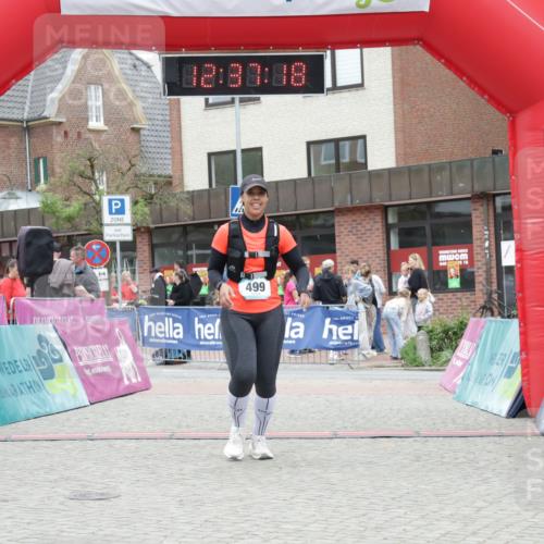 10.05.2026 - 8. Wedeler Halbmarathon Yannick Fuchs http://msf.ph/oto/9734094 10.05.2026 12:37:16 Ziel 499 meine-sportfotos.de