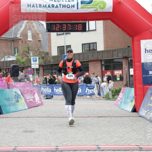 10.05.2026 - 8. Wedeler Halbmarathon Yannick Fuchs http://msf.ph/oto/9734096 10.05.2026 12:37:16 Ziel 499 meine-sportfotos.de