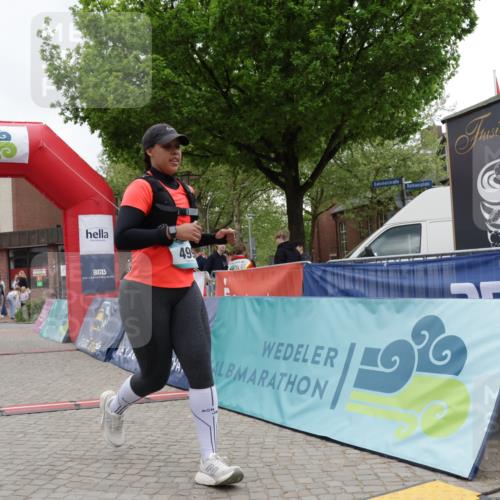 10.05.2026 - 8. Wedeler Halbmarathon Yannick Fuchs http://msf.ph/oto/9734116 10.05.2026 12:37:18 Ziel 499 meine-sportfotos.de