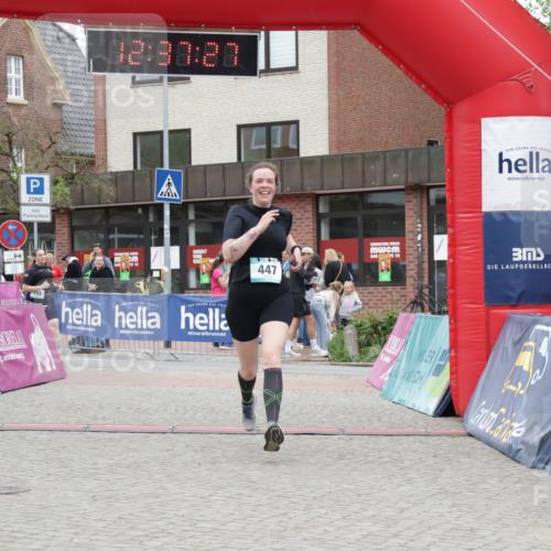 10.05.2026 - 8. Wedeler Halbmarathon Yannick Fuchs http://msf.ph/oto/9734134 10.05.2026 12:37:25 Ziel 104 meine-sportfotos.de