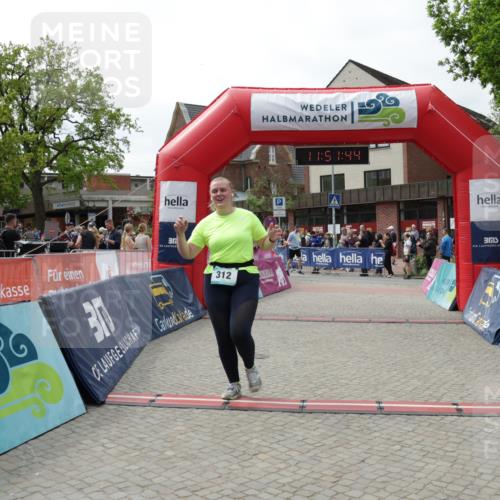10.05.2026 - 8. Wedeler Halbmarathon Yannick Fuchs http://msf.ph/oto/9734135 10.05.2026 11:51:42 Ziel 282, 312, 710 meine-sportfotos.de