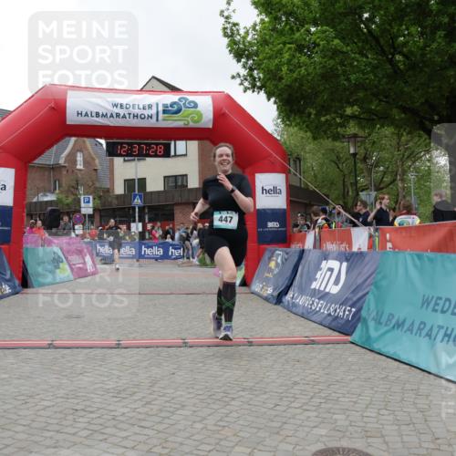 10.05.2026 - 8. Wedeler Halbmarathon Yannick Fuchs http://msf.ph/oto/9734146 10.05.2026 12:37:26 Ziel 104 meine-sportfotos.de