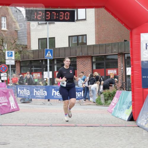 10.05.2026 - 8. Wedeler Halbmarathon Yannick Fuchs http://msf.ph/oto/9734156 10.05.2026 12:37:28 Ziel 104 meine-sportfotos.de