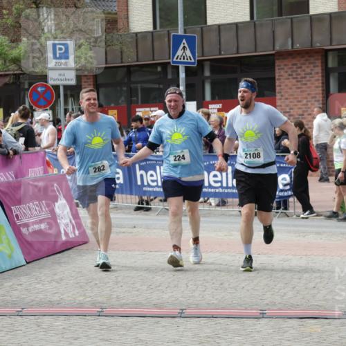 10.05.2026 - 8. Wedeler Halbmarathon Yannick Fuchs http://msf.ph/oto/9734157 10.05.2026 11:51:45 Ziel 224, 282, 312, 2108 meine-sportfotos.de