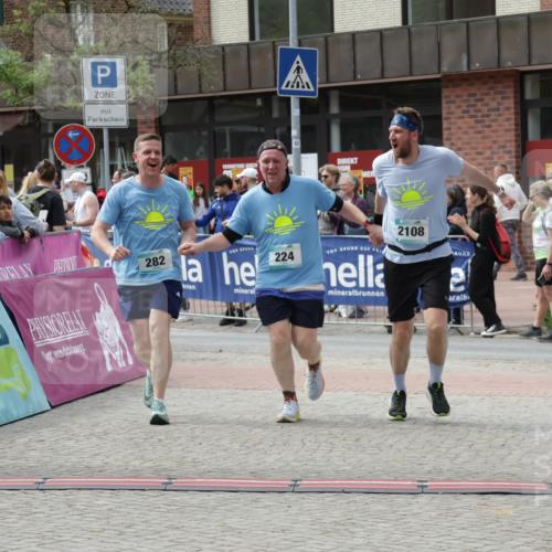 10.05.2026 - 8. Wedeler Halbmarathon Yannick Fuchs http://msf.ph/oto/9734159 10.05.2026 11:51:46 Ziel 224, 282, 312, 2108, 2191 meine-sportfotos.de
