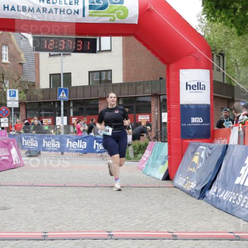 10.05.2026 - 8. Wedeler Halbmarathon Yannick Fuchs http://msf.ph/oto/9734164 10.05.2026 12:37:29 Ziel 104 meine-sportfotos.de