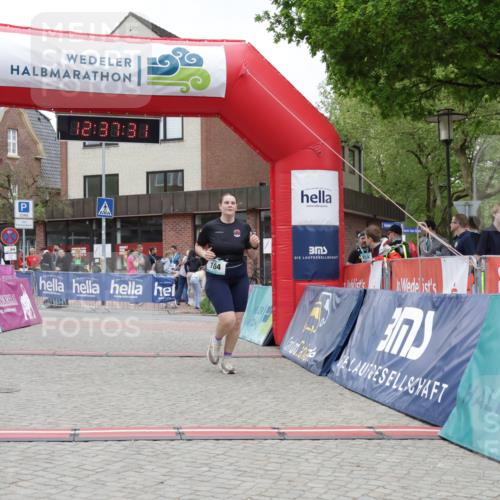 10.05.2026 - 8. Wedeler Halbmarathon Yannick Fuchs http://msf.ph/oto/9734170 10.05.2026 12:37:29 Ziel 104 meine-sportfotos.de