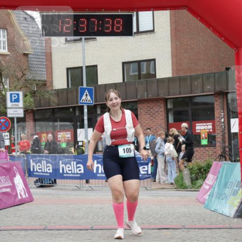 10.05.2026 - 8. Wedeler Halbmarathon Yannick Fuchs http://msf.ph/oto/9734196 10.05.2026 12:37:36 Ziel 105 meine-sportfotos.de