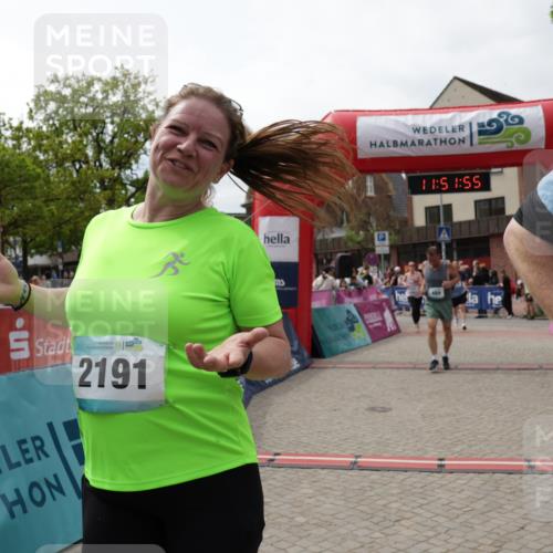 10.05.2026 - 8. Wedeler Halbmarathon Yannick Fuchs http://msf.ph/oto/9734237 10.05.2026 11:51:53 Ziel 224, 489, 675, 676, 2108, 2191 meine-sportfotos.de