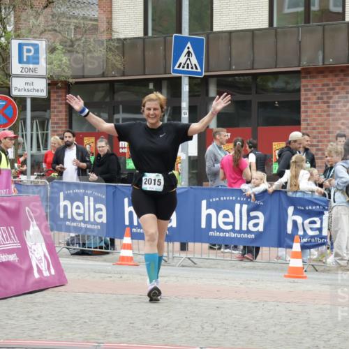 10.05.2026 - 8. Wedeler Halbmarathon Yannick Fuchs http://msf.ph/oto/9734272 10.05.2026 12:38:54 Ziel 2015 meine-sportfotos.de