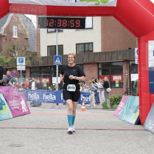 10.05.2026 - 8. Wedeler Halbmarathon Yannick Fuchs http://msf.ph/oto/9734285 10.05.2026 12:38:57 Ziel 2015 meine-sportfotos.de