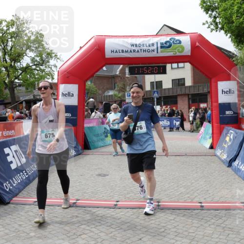 10.05.2026 - 8. Wedeler Halbmarathon Yannick Fuchs http://msf.ph/oto/9734286 10.05.2026 11:51:59 Ziel 201, 489, 652, 675, 676 meine-sportfotos.de
